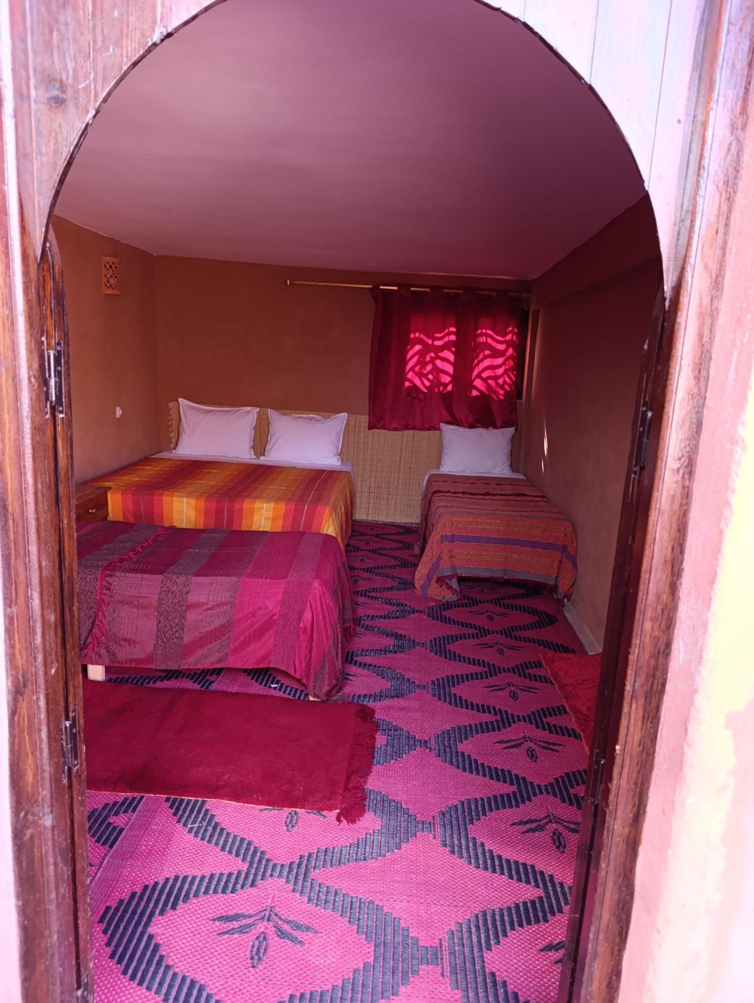 Bivouac Lot Of Stars Villa Varzazate Kültér fotó